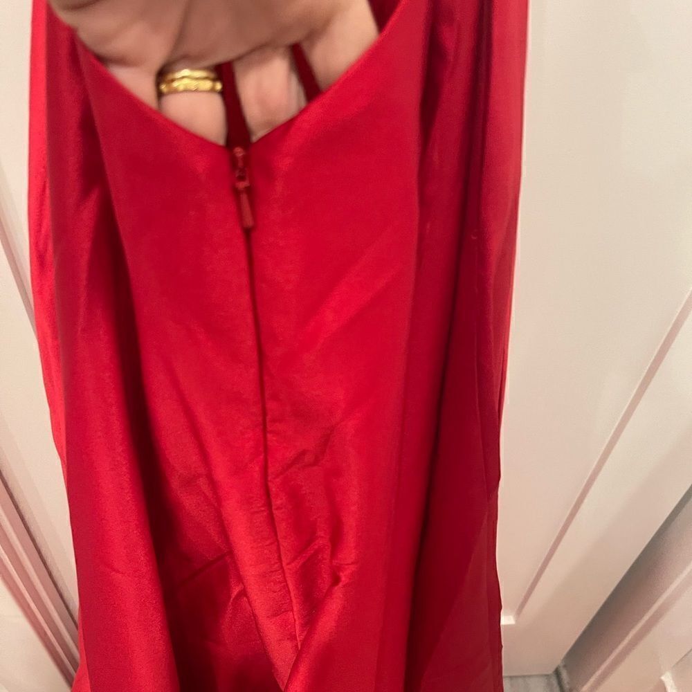 La Femme Strappy Back Satin Ballgown in Deep Red.Size 2 - Picture 10 of 16